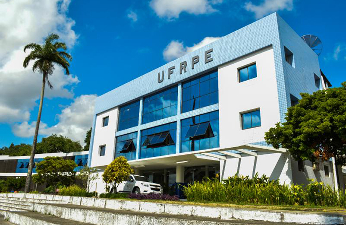 Prédio Central da UFRPE Prédio Central da UFRPE